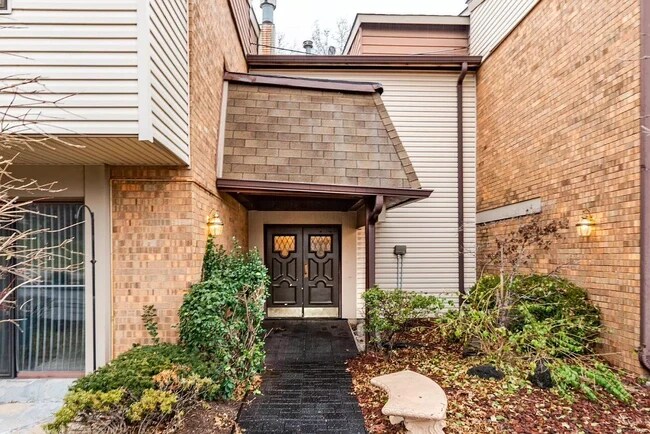 Foto del edificio - 1279 Guelbreth Ln
