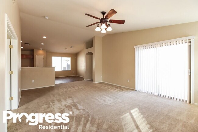 Building Photo - 3620 W Avenida Del Mar