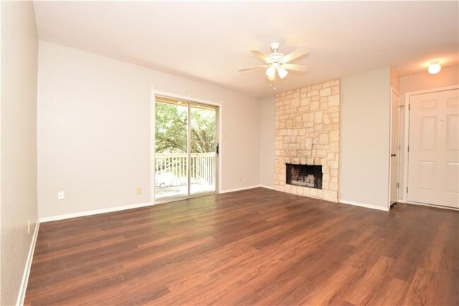 Building Photo - 10811 Lanshire Dr