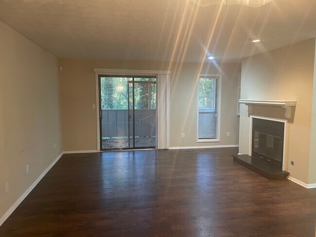 Foto del edificio - 514 Wynnes Ridge Cir