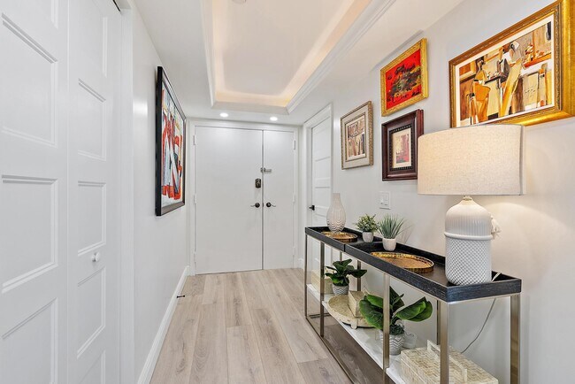 Building Photo - 3390 S Ocean Blvd