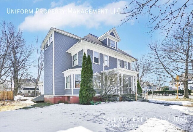 Building Photo - 3 Sumner Ave