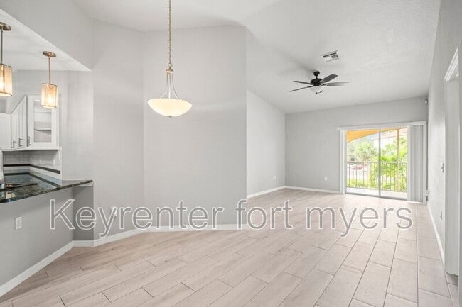 Building Photo - 12505 McGregor Blvd