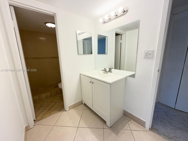 Foto del edificio - 4304 NW 9th Ave