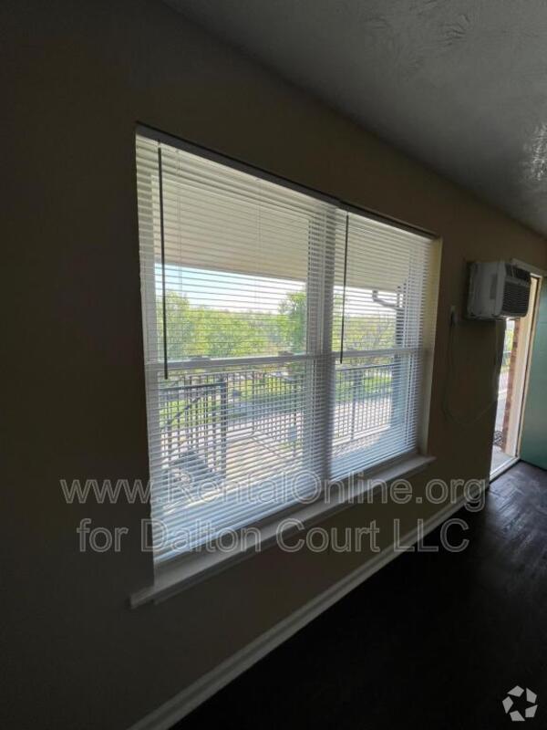 Cardinal Valley Student Apartments for Rent Lexington, KY 1 Rentals