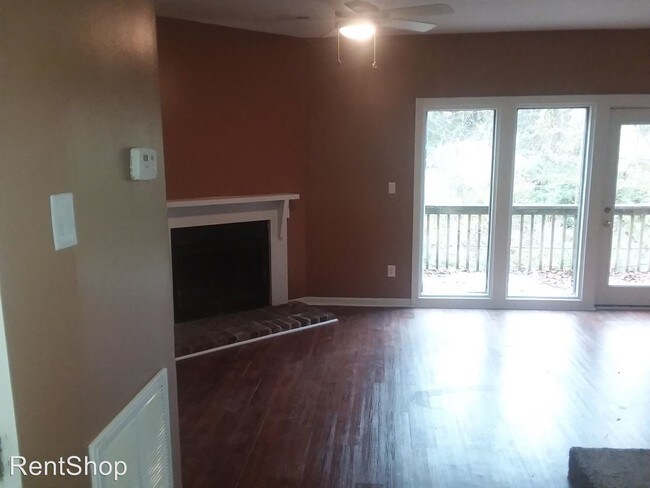 Foto del edificio - 3 br, 1.5 bath House - 3920 Rock Quarry Road