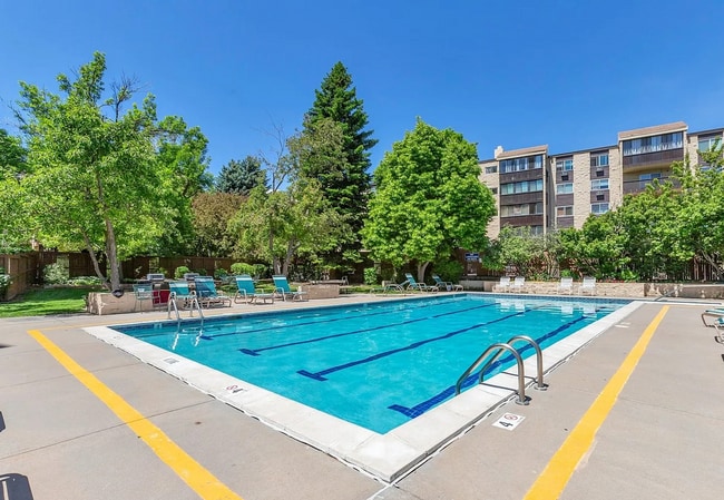 Building Photo - Beautiful 2BR/2BA Condo with Pools, Parking & Great Amenities!