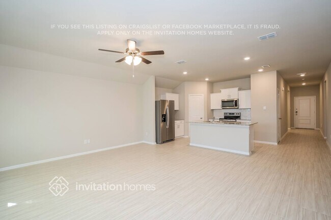 Building Photo - 437 Blanco Dr