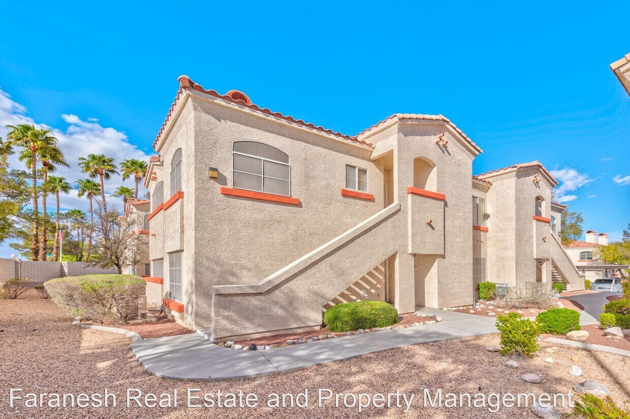 Foto principal - 2 br, 2 bath House - 533 Indian Bluff St #104