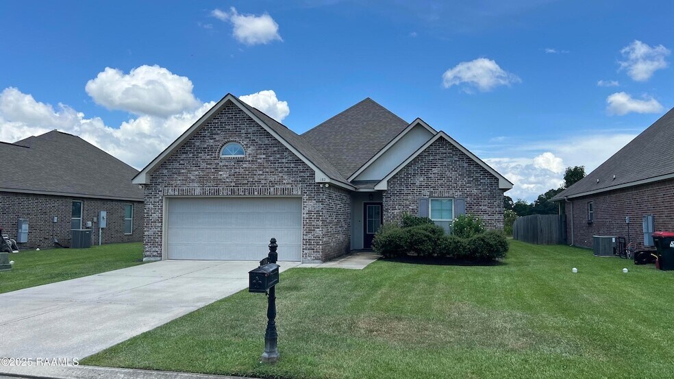 Foto principal - 132 Timber Edge Dr