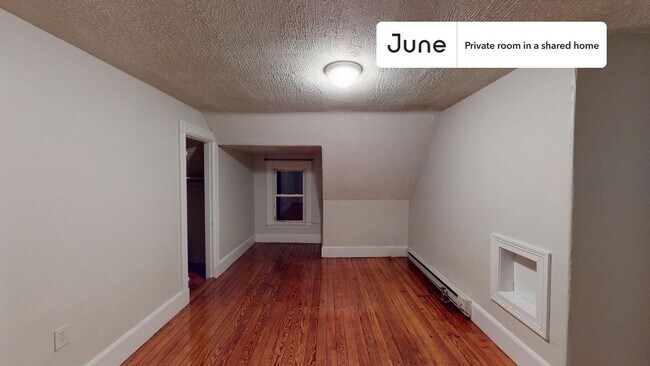 Foto del edificio - Room in Shared 6 bed/2 bath home in Allston