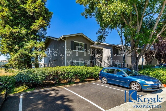 Building Photo - 510 Spyglass Pkwy
