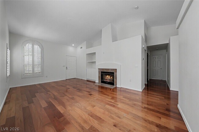 Building Photo - 1833 Stablegate Ave