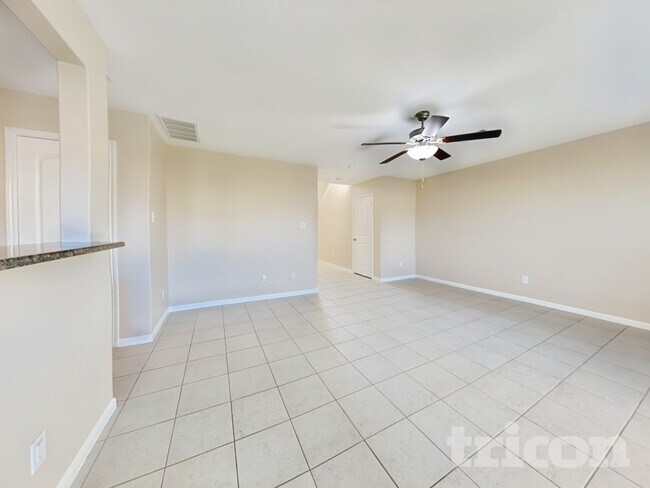 Building Photo - 729 Totem Trail Dr