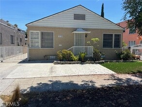 Building Photo - 1324 Carlton Dr