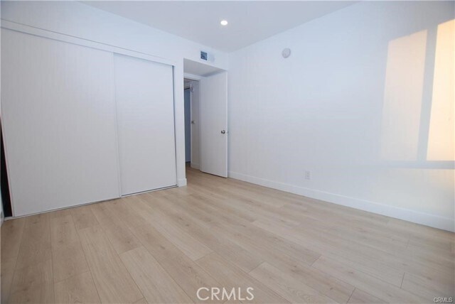 Foto del edificio - 6820 Remmet Ave