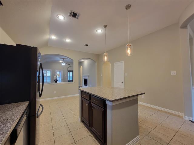 Foto del edificio - 2420 Flowing Springs Dr