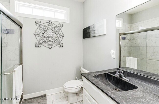 Foto del edificio - 72 Wildberry Dr