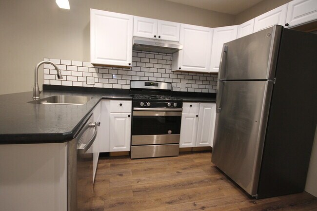 Foto del edificio - 715 11th St S
