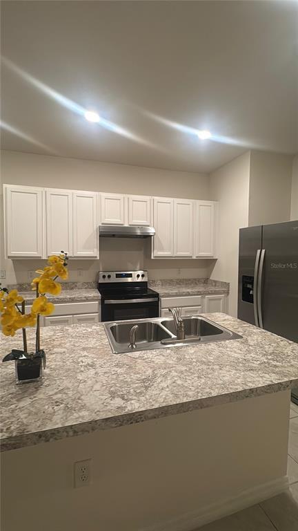 Building Photo - 1422 Yellow Finch Dr