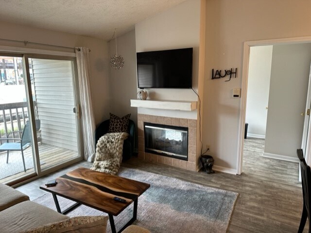 Techos abovedados - 322 Pere Marquette Dr