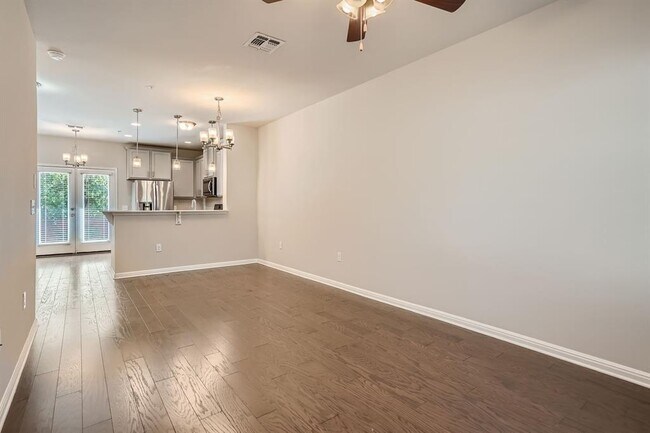 Building Photo - 131 Thelonious Dr