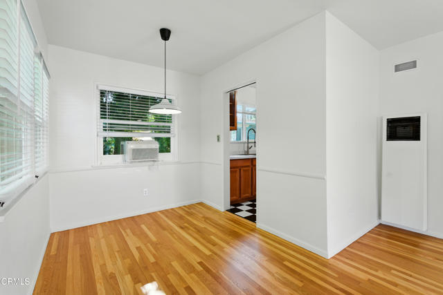 Foto del edificio - 1545-1542 Riverside Dr