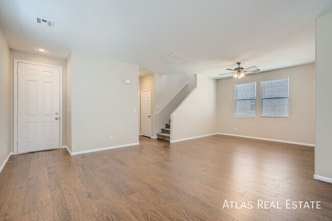 Foto del edificio - 3975 Silver Strike Ct