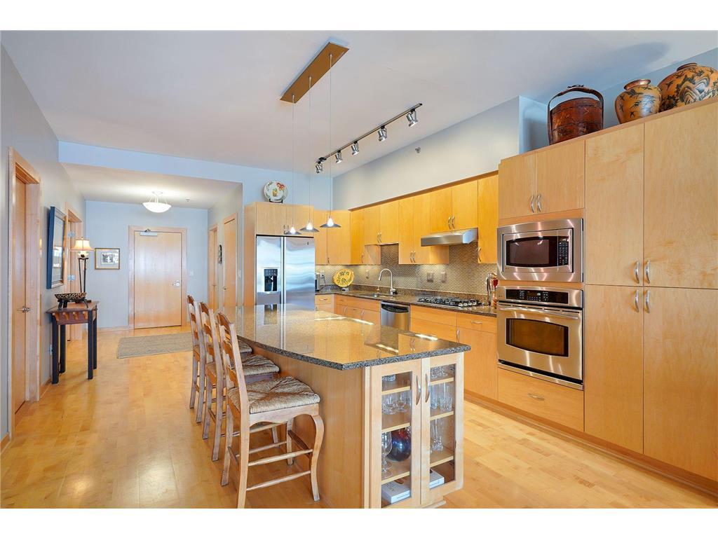 Primary Photo - 401 N 2nd St