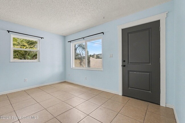 Building Photo - 1280 Jimmy Buffett Mem Hwy