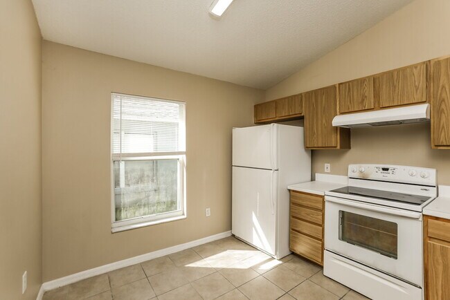 Foto del edificio - 326 Daniels Pointe Dr