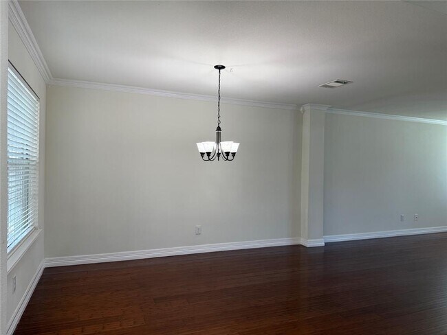Foto del edificio - 307 Indian Meadow Dr