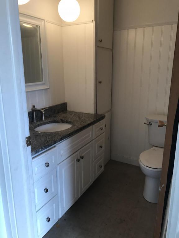 Foto del edificio - 217 Capital Ave NE # 3