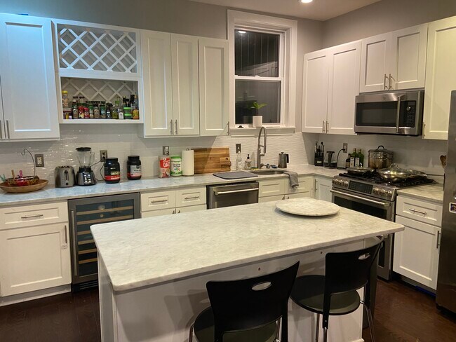 Foto del edificio - 820 7th St NE