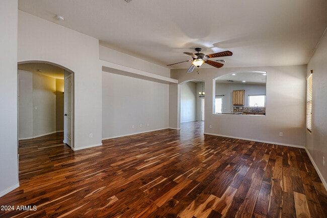 Foto del edificio - 7423 W Pueblo Ave