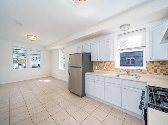 Foto del edificio - 613 Ridge Rd