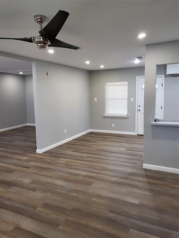 Building Photo - 2009 Sidney St