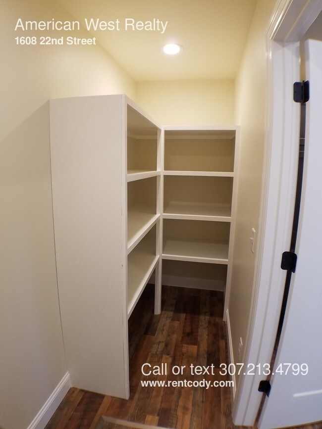 Building Photo - 1608 22nd St