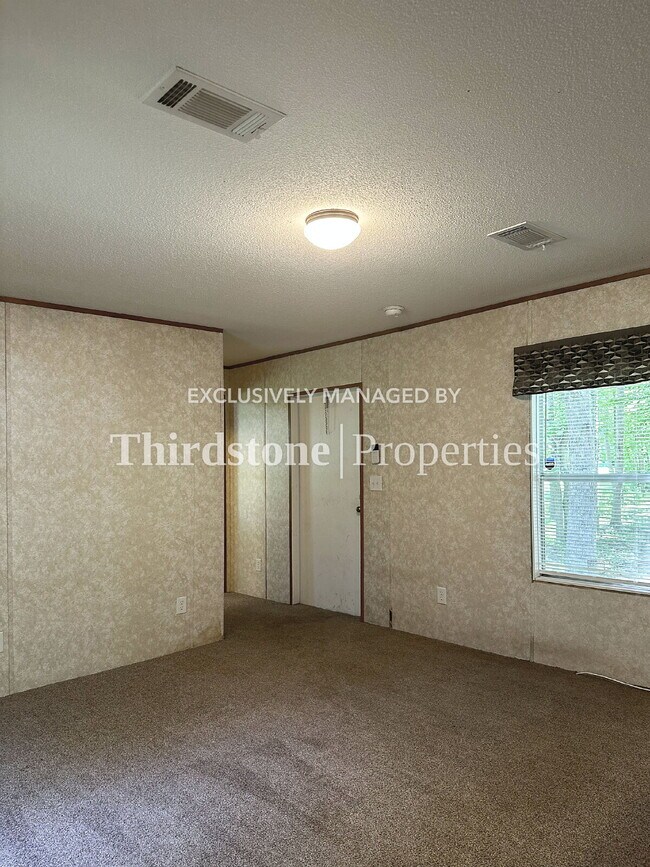 Building Photo - 6351 Dunn Ave