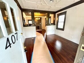 Building Photo - 407 Cordell St