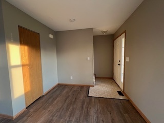 Foto del edificio - 128 Robinson Ave
