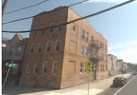 Foto del edificio - 42 Grant Ave