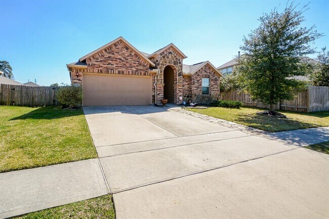 Foto del edificio - 7327 Collins Manor Dr