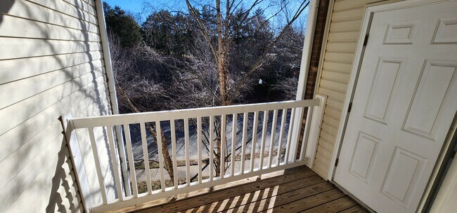 Foto del edificio - Great condo near Hanes Mall area, Clemmons and I40
