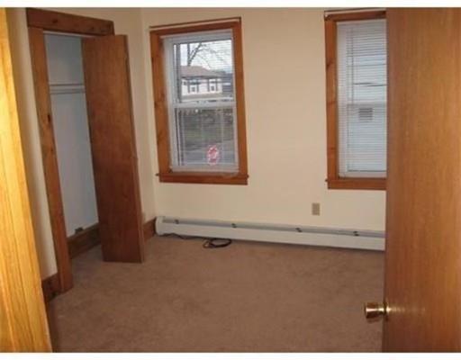 Building Photo - 2 bedroom in Taunton MA 02780