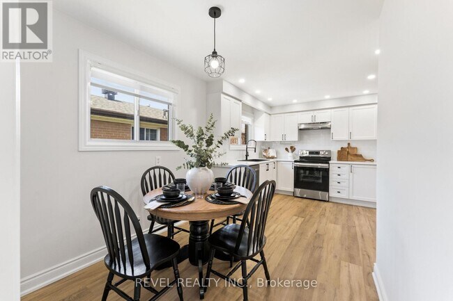 Building Photo - 291 Thrace Ave