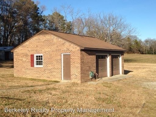 Foto del edificio - 4 br, 2.5 bath House - 8811 S. Quaker Road