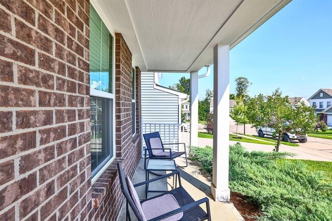 Building Photo - 2321 Slaney Ln