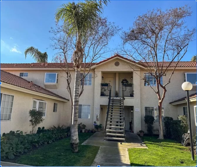 Primary Photo - 1542 E Alluvial Ave