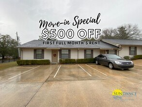 Building Photo - 257 Lindberg St